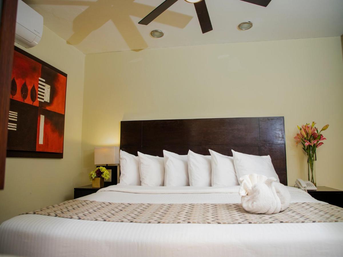 H177 Hotel Campeche Esterno foto