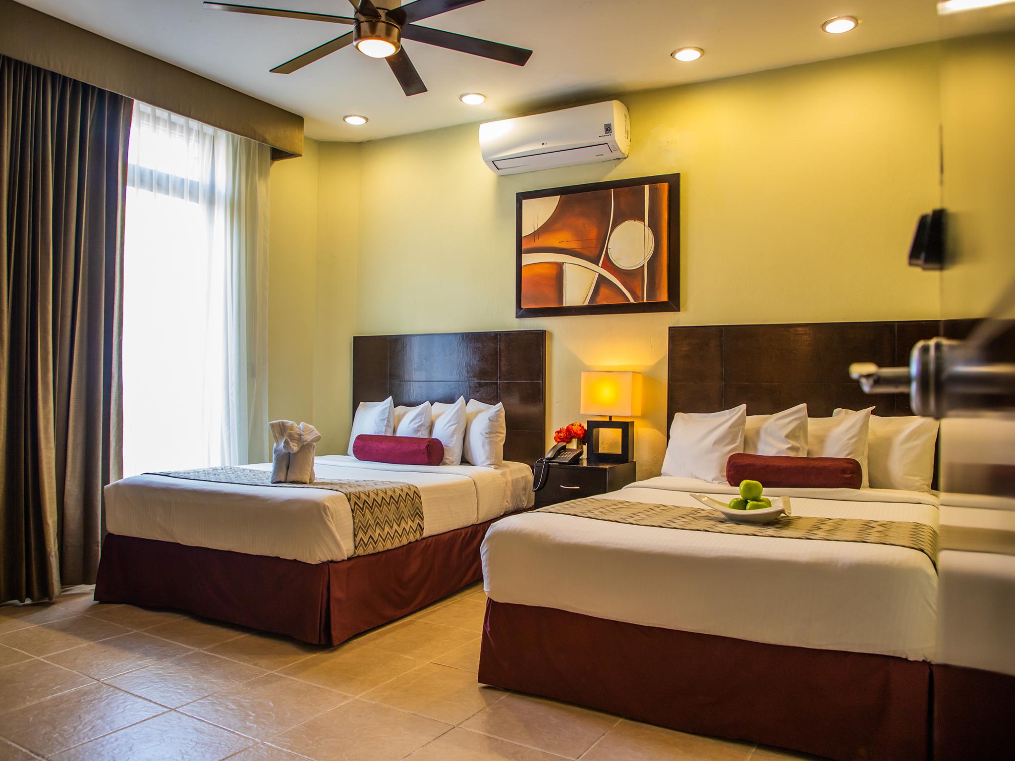 H177 Hotel Campeche Esterno foto